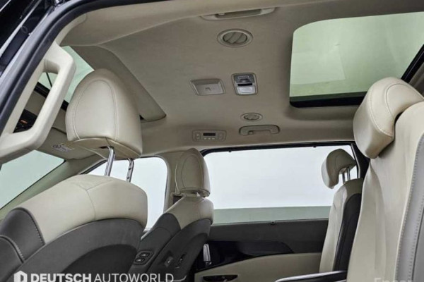 2023 Kia Carnival с пробегом 34 023 км