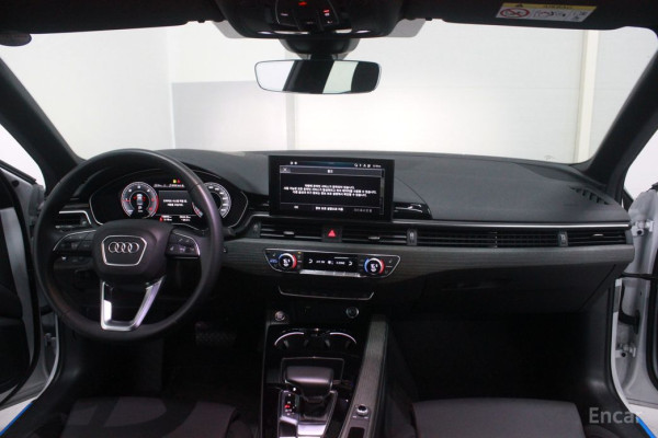 2023 Audi A4 с пробегом 19 990 км