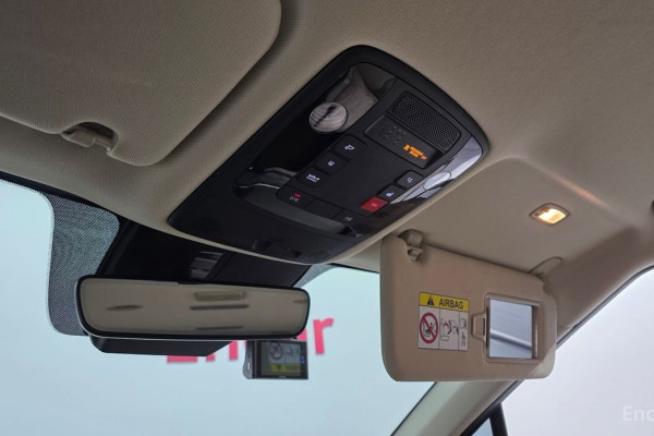 2023 Kia Carnival с пробегом 57 273 км