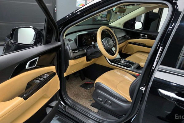 2022 Kia Carnival с пробегом 96 517 км