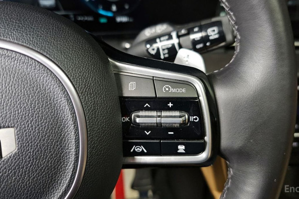 2022 Kia Carnival с пробегом 37 331 км