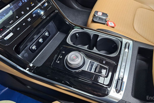 2022 Kia Carnival с пробегом 75 724 км