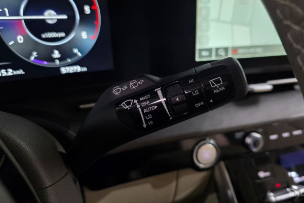 2023 Kia Carnival с пробегом 57 273 км