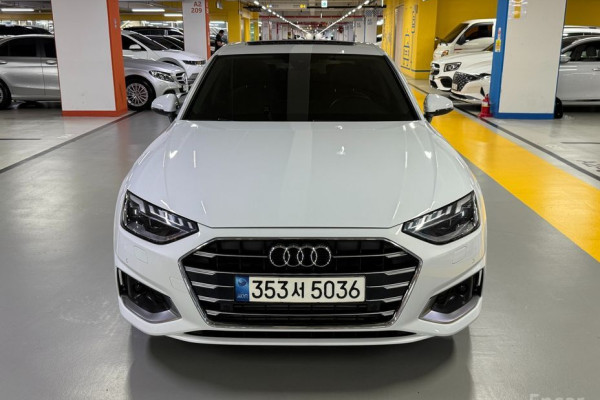 2021 Audi A4 с пробегом 68 328 км