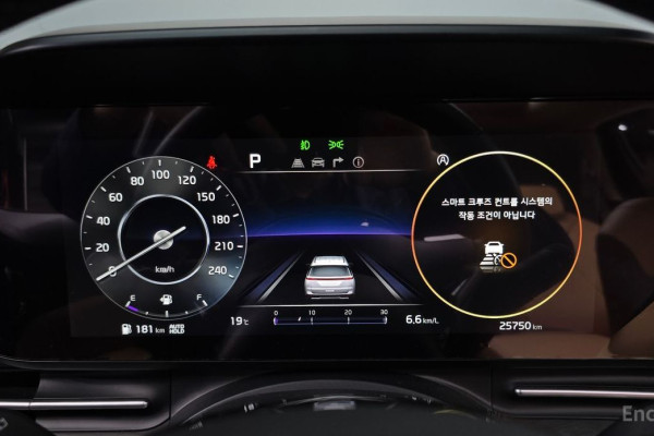 2022 Kia Carnival с пробегом 25 750 км