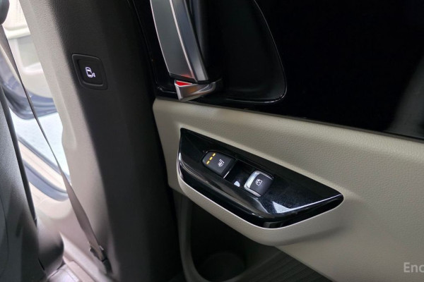 2023 Kia Carnival с пробегом 57 273 км