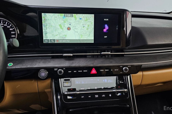 2023 Kia Carnival с пробегом 63 600 км