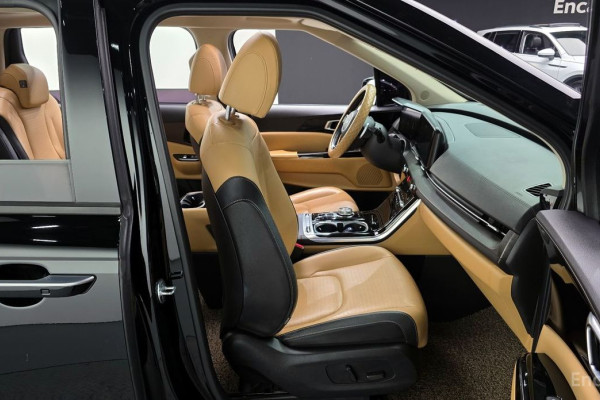 2022 Kia Carnival с пробегом 96 517 км