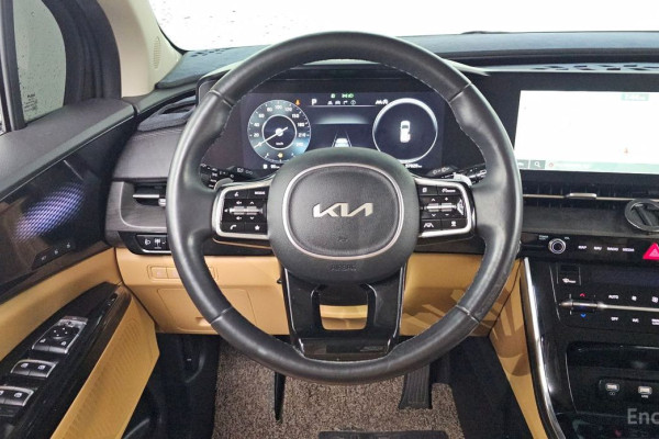 2022 Kia Carnival с пробегом 57 829 км
