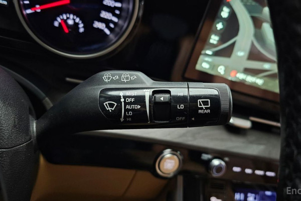 2022 Kia Carnival с пробегом 63 386 км