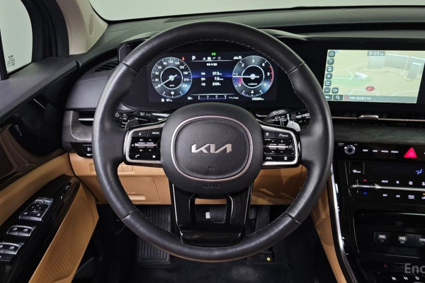 2023 Kia Carnival с пробегом 105 264 км