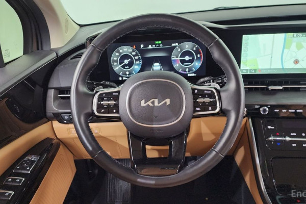 2022 Kia Carnival с пробегом 64 206 км