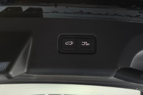 2023 Kia Carnival с пробегом 67 706 км