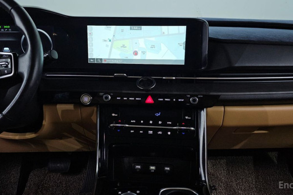 2022 Kia Carnival с пробегом 57 829 км