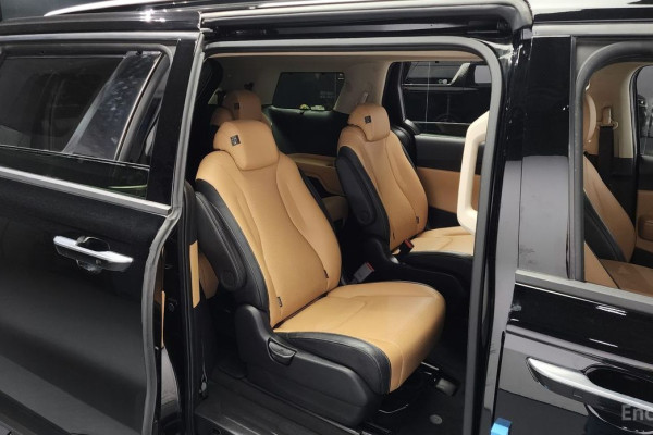 2023 Kia Carnival с пробегом 61 759 км