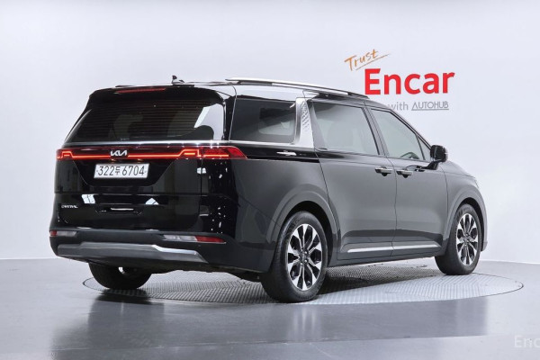 2023 Kia Carnival с пробегом 66 751 км