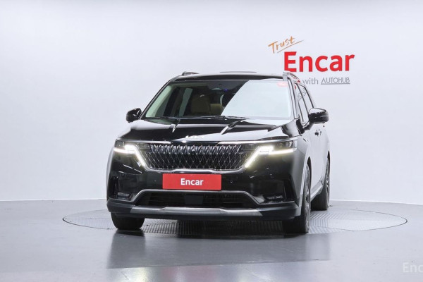 2023 Kia Carnival с пробегом 66 751 км