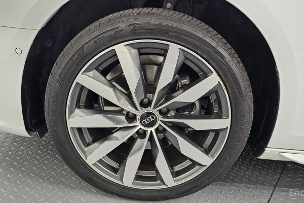 2023 Audi A4 с пробегом 48 293 км