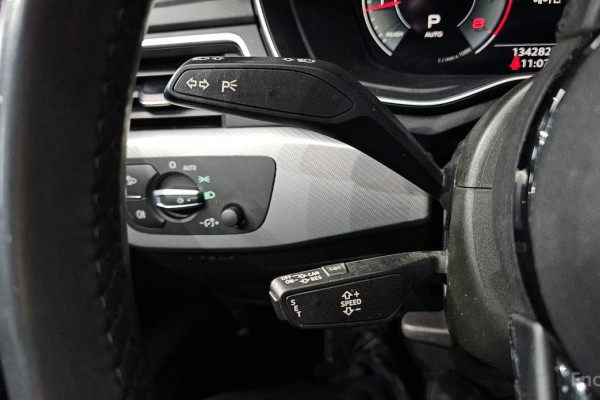 2021 Audi A4 с пробегом 134 282 км