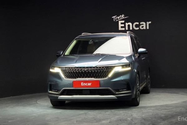 2021 Kia Carnival с пробегом 111 933 км