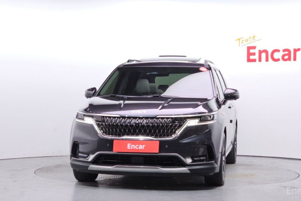2022 Kia Carnival с пробегом 114 811 км