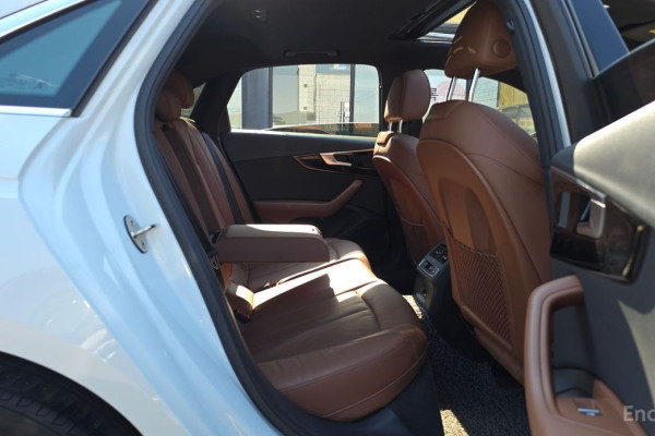 2021 Audi A4 с пробегом 67 088 км