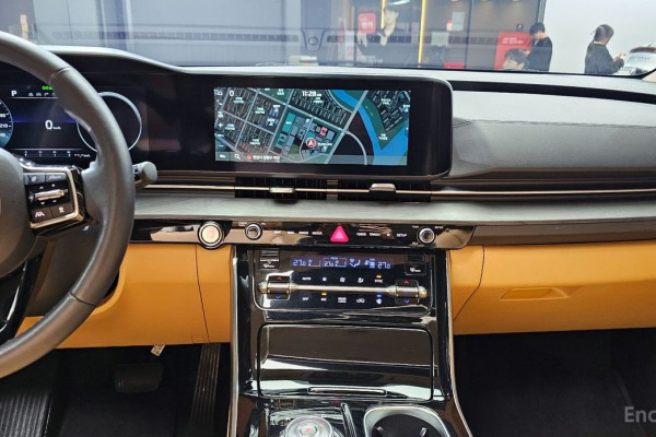 2022 Kia Carnival с пробегом 61 866 км