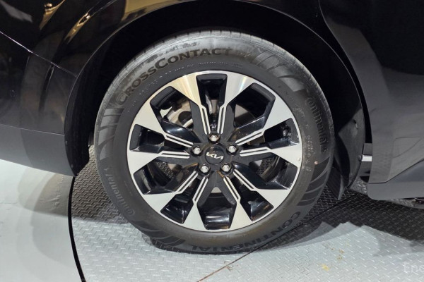 2021 Kia Carnival с пробегом 39 752 км