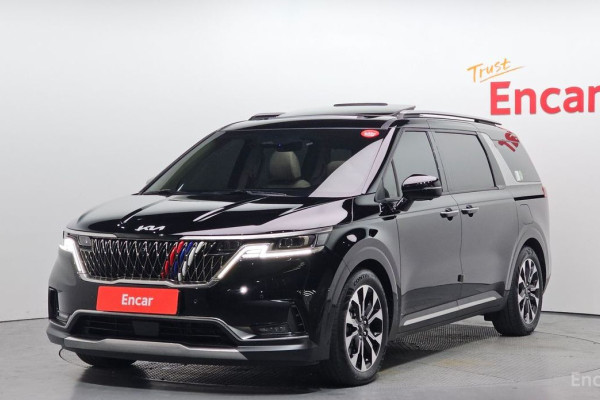 2023 Kia Carnival с пробегом 37 619 км