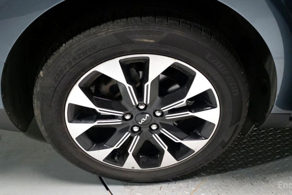 2021 Kia Carnival с пробегом 111 933 км