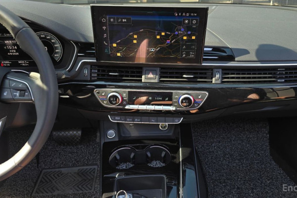 2021 Audi A4 с пробегом 67 088 км