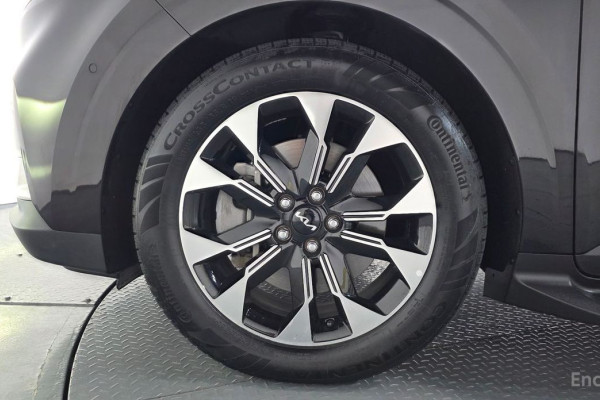 2022 Kia Carnival с пробегом 52 609 км