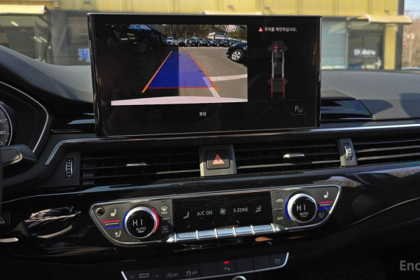 2021 Audi A4 с пробегом 67 088 км