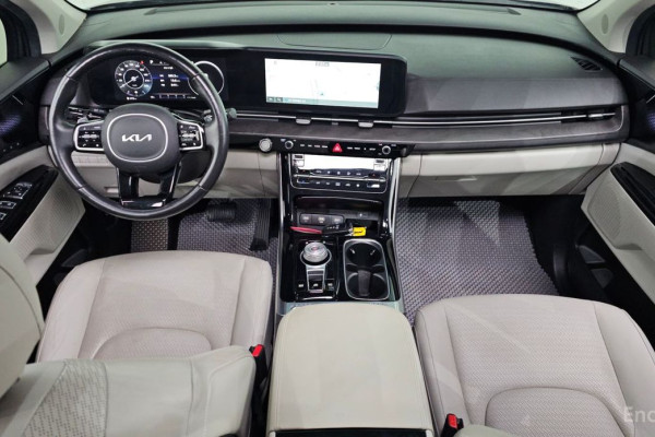 2022 Kia Carnival с пробегом 114 811 км