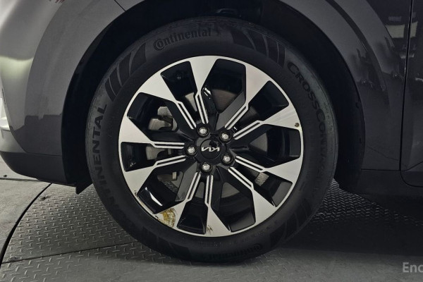 2022 Kia Carnival с пробегом 71 142 км