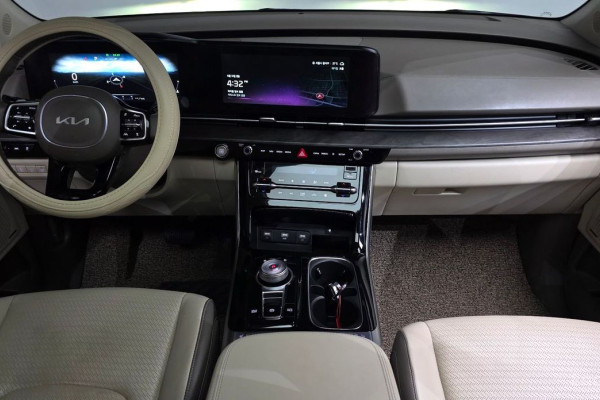 2022 Kia Carnival с пробегом 52 609 км