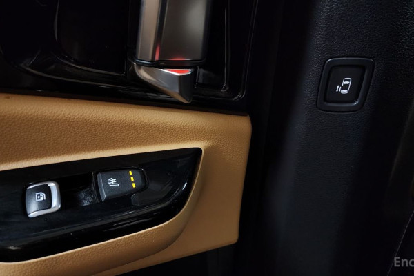 2022 Kia Carnival с пробегом 47 092 км