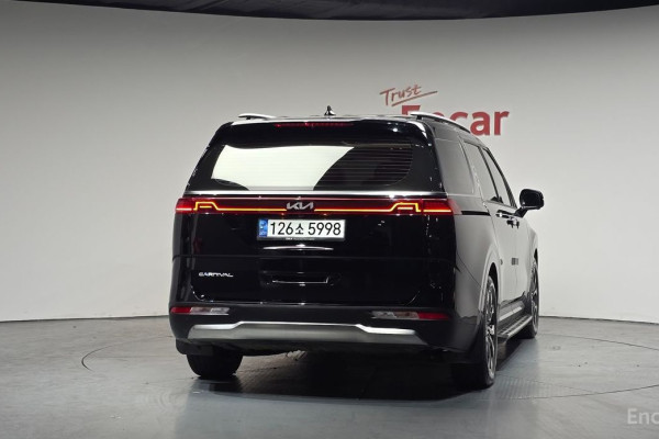 2021 Kia Carnival с пробегом 19 316 км