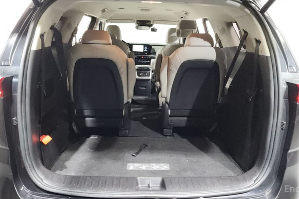 2022 Kia Carnival с пробегом 39 698 км