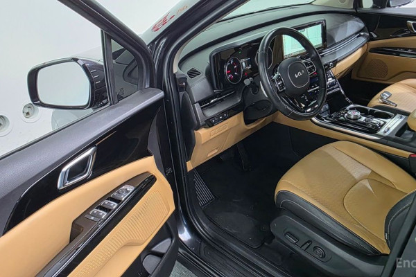 2021 Kia Carnival с пробегом 93 207 км