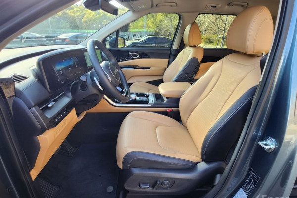 2023 Kia Carnival с пробегом 59 765 км