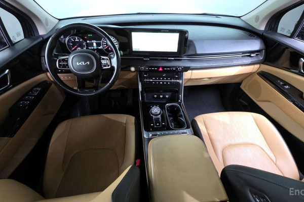 2022 Kia Carnival с пробегом 85 561 км