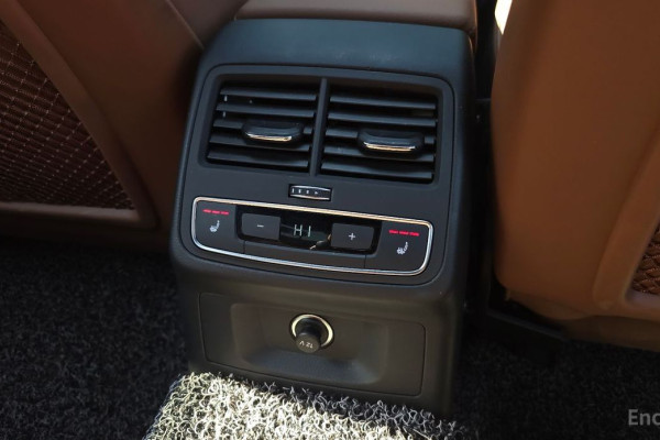 2021 Audi A4 с пробегом 67 088 км