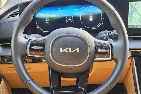 2023 Kia Carnival с пробегом 59 765 км