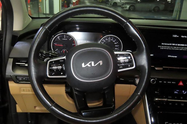 2022 Kia Carnival с пробегом 105 927 км