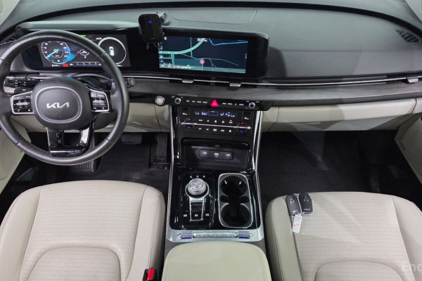 2023 Kia Carnival с пробегом 34 344 км