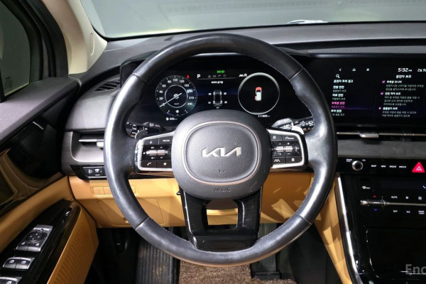 2021 Kia Carnival с пробегом 111 933 км