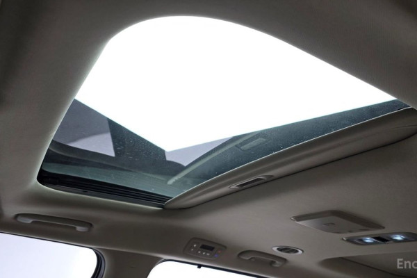 2022 Kia Carnival с пробегом 52 609 км