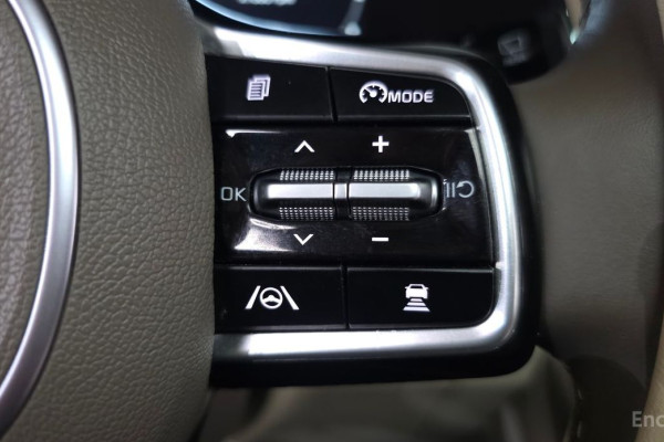 2022 Kia Carnival с пробегом 52 609 км