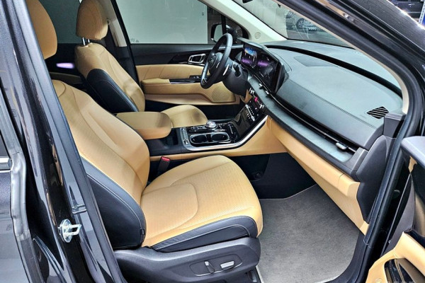 2021 Kia Carnival с пробегом 57 872 км